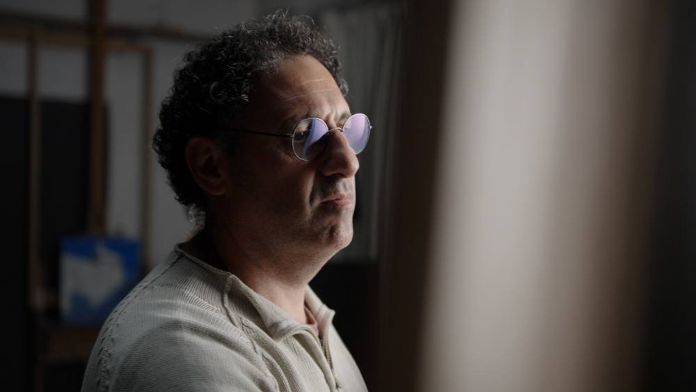Julián Gades in his studio
